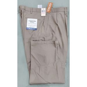 Dockers Classic Fit Pleated 40 X 30